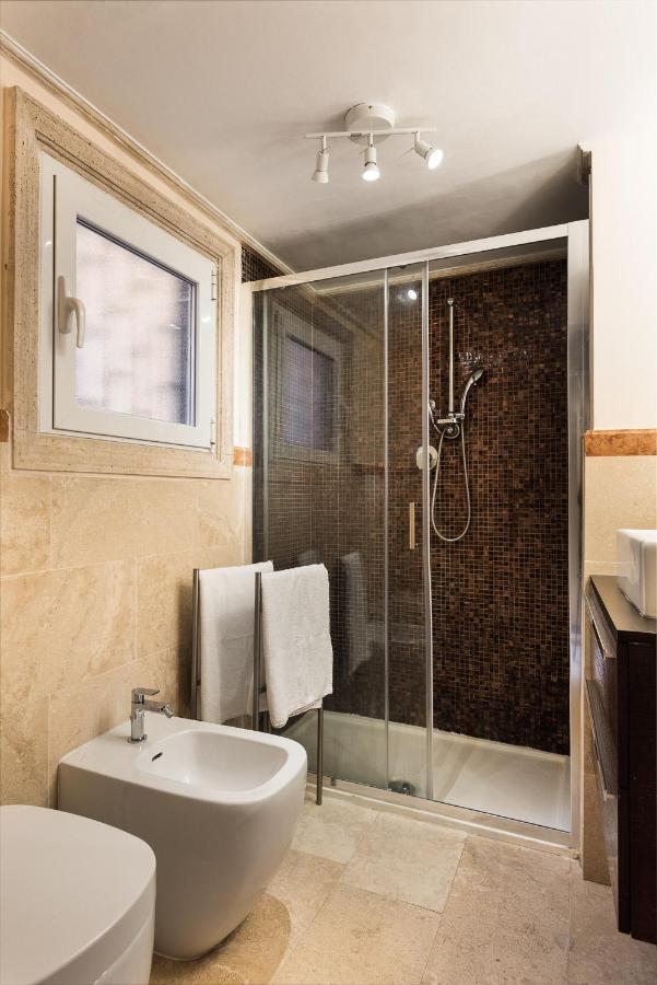 Nsm 71Viadelcorso Appartamento Con Terrazzo Rom Exterior foto