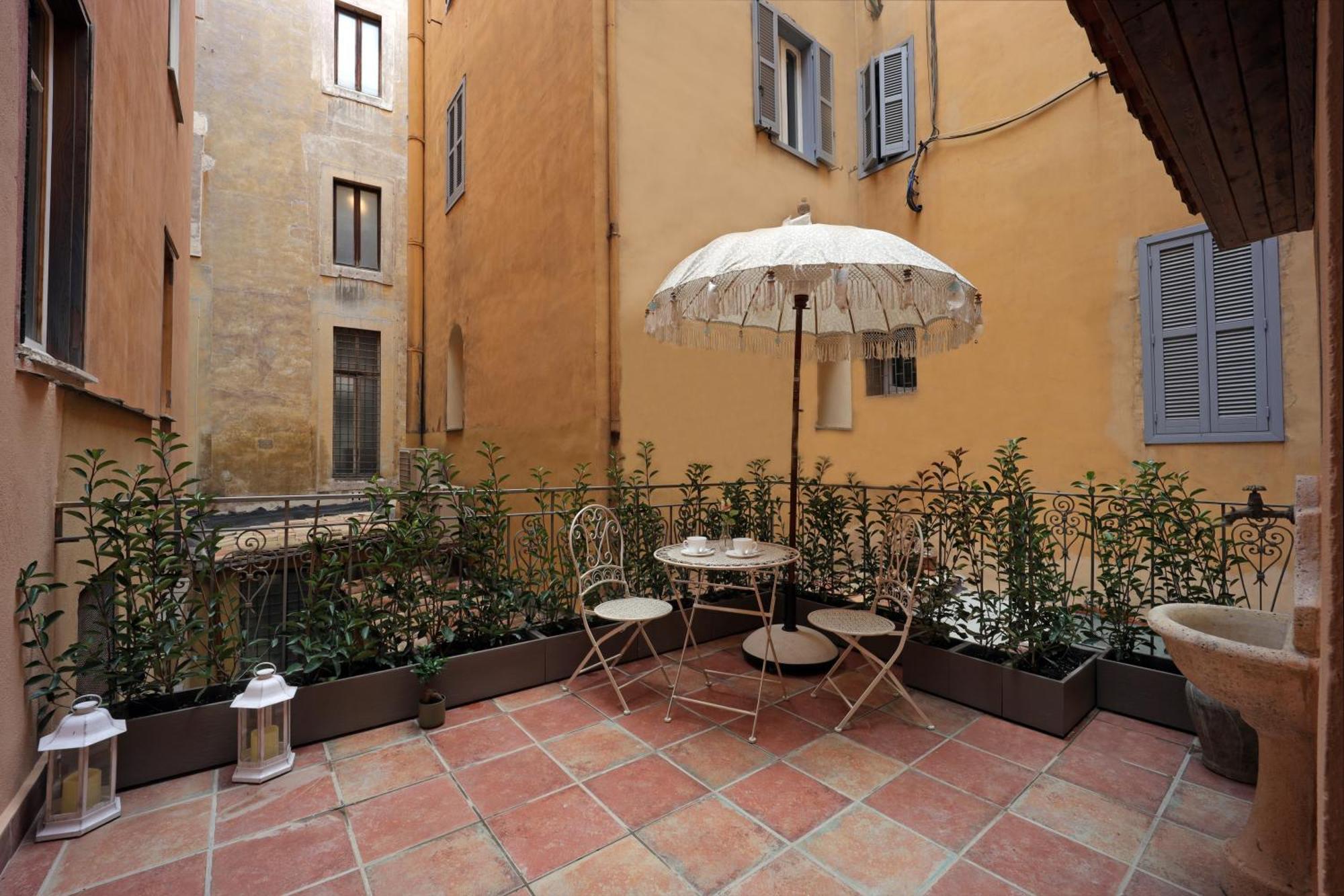 Nsm 71Viadelcorso Appartamento Con Terrazzo Rom Exterior foto